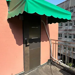 首尔站r旅馆 ** 首爾