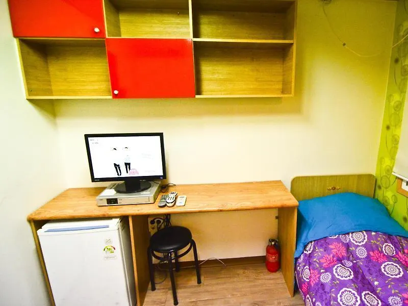 Kimchee Gangnam Guesthouse Seoul 2*,  South Korea